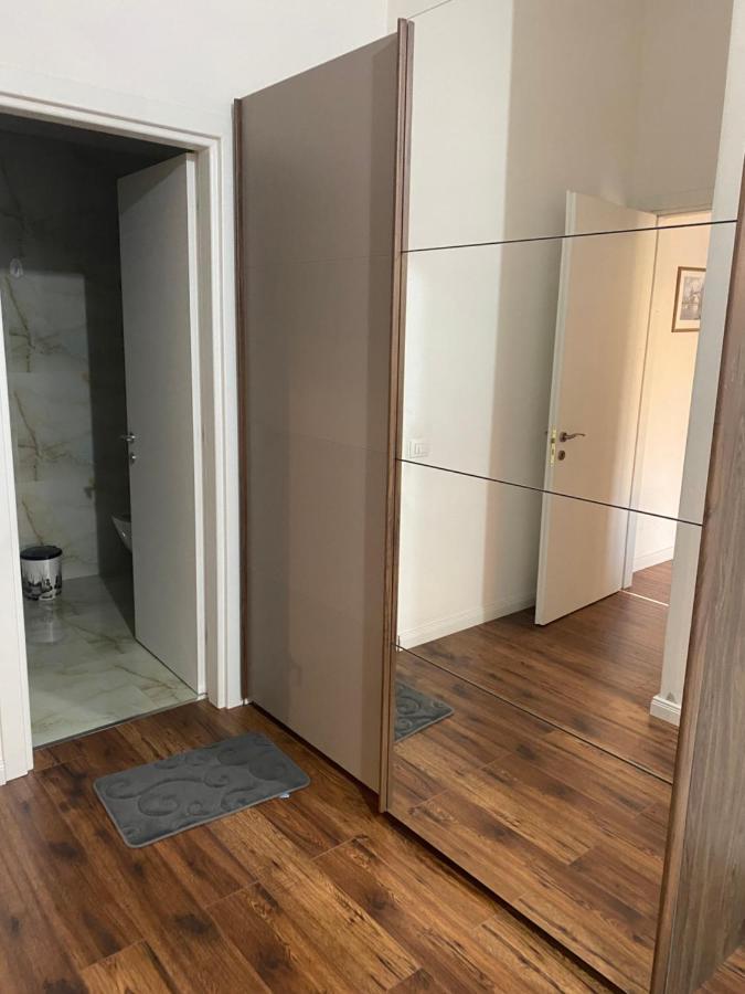 Ambassador Tirana Apartment المظهر الخارجي الصورة