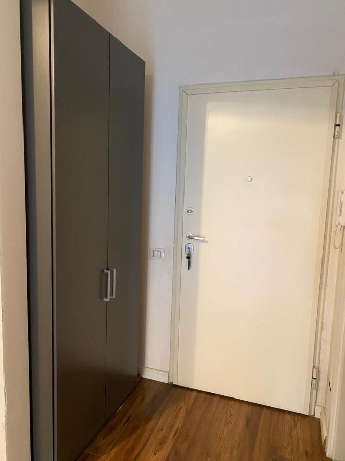 Ambassador Tirana Apartment المظهر الخارجي الصورة