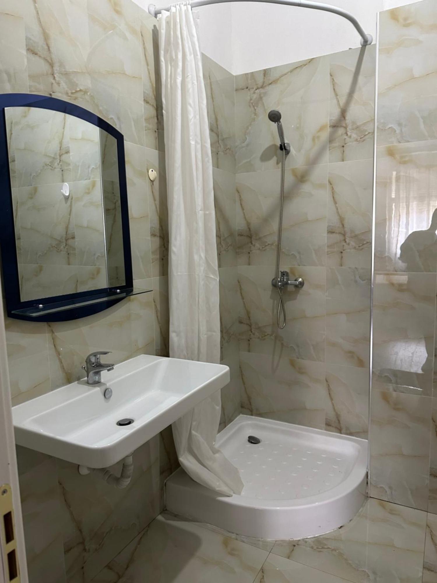 Ambassador Tirana Apartment المظهر الخارجي الصورة