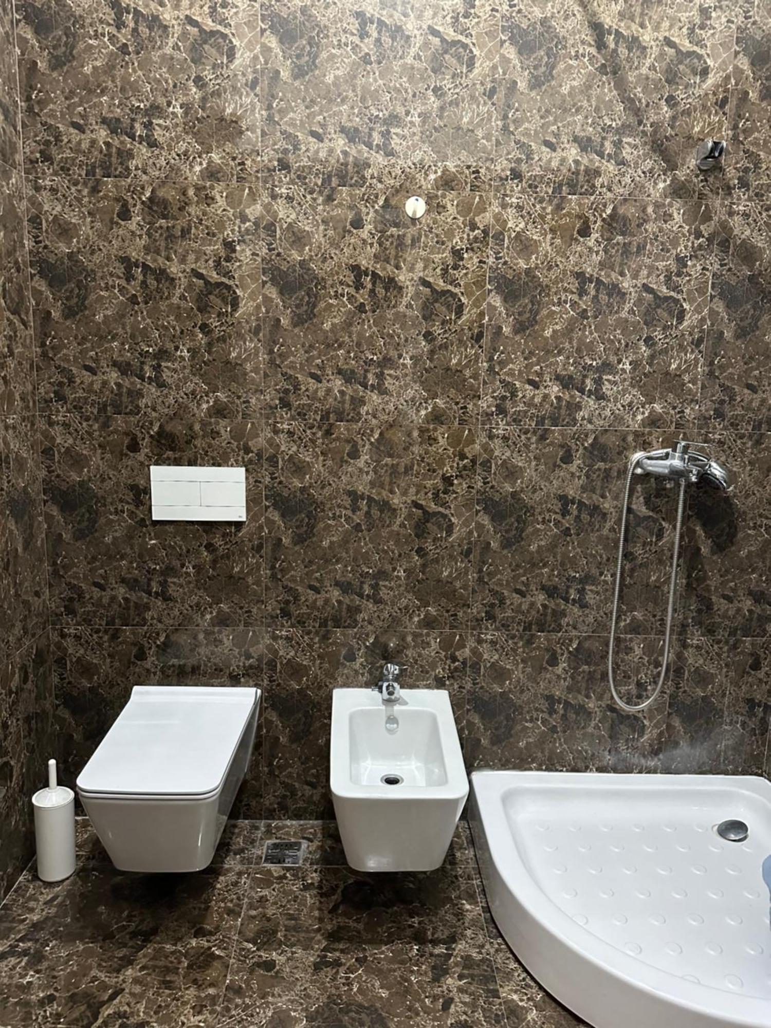 Ambassador Tirana Apartment المظهر الخارجي الصورة